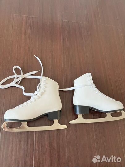 Коньки фигурные