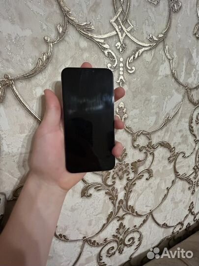 iPhone X, 64 ГБ