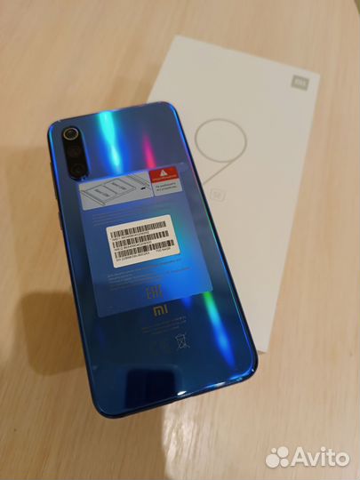 Xiaomi Mi 9 SE, 6/64 ГБ