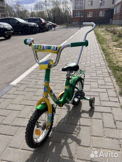 Детский велосипед с ручкой