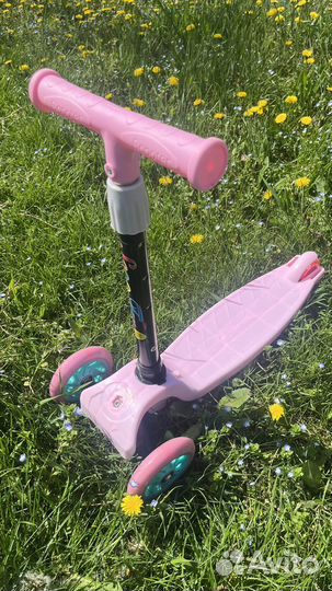 Самокат детский новый