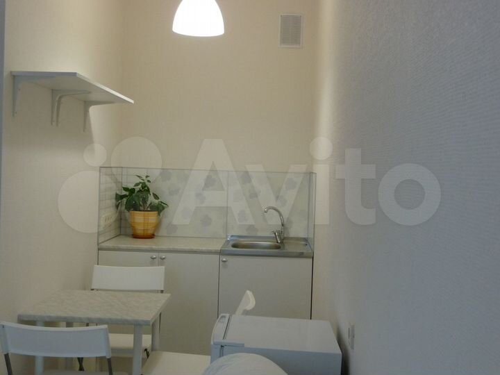 Гостиница, 327.7 м²