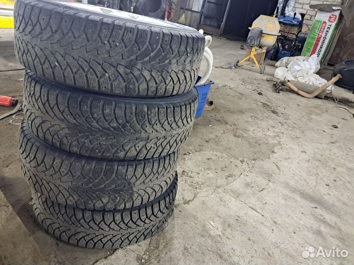 Колеса зимние qashqai