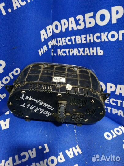 Панель приборов Chevrolet Cobalt седан B15D2 2014