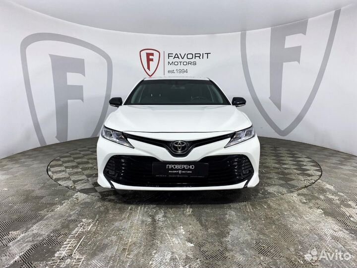 Toyota Camry 2.0 AT, 2018, 111 233 км