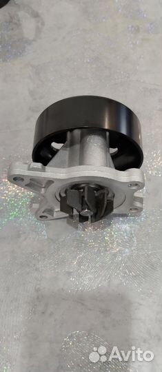 Водяная помпа Ниссан Кашкай