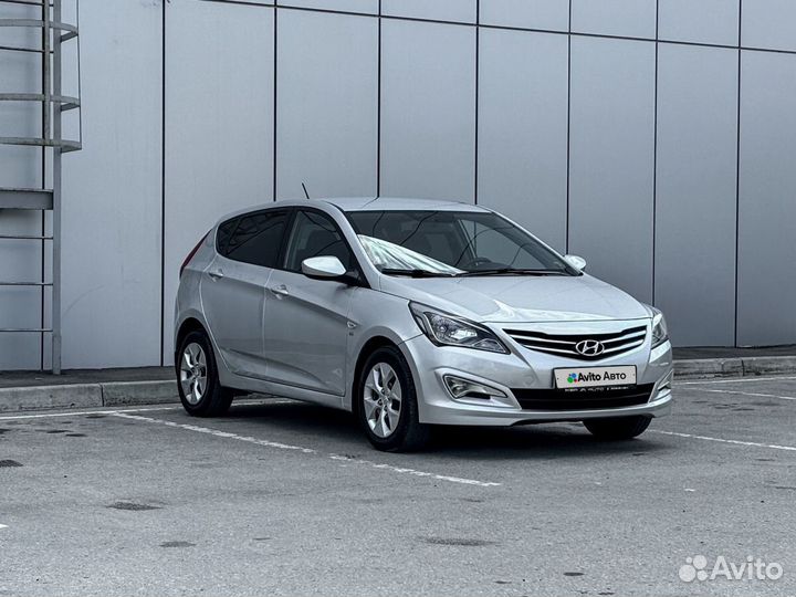 Hyundai Solaris 1.6 AT, 2015, 110 215 км