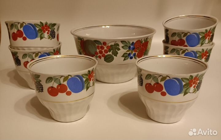 Бокал и салатник Рига