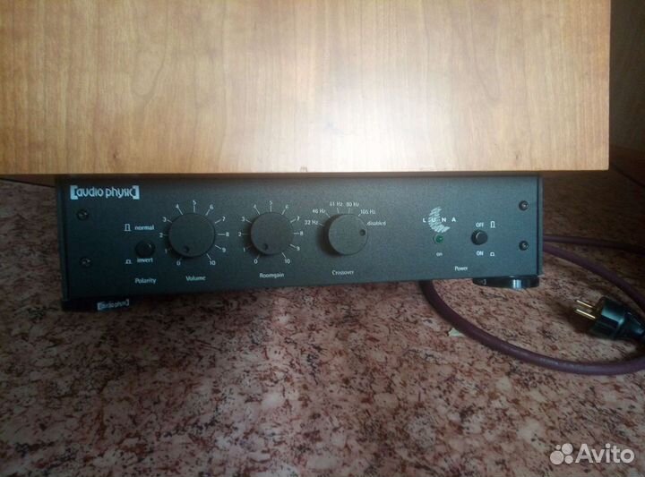 Активный сабвуфер