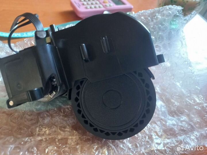 Правое колесо робот