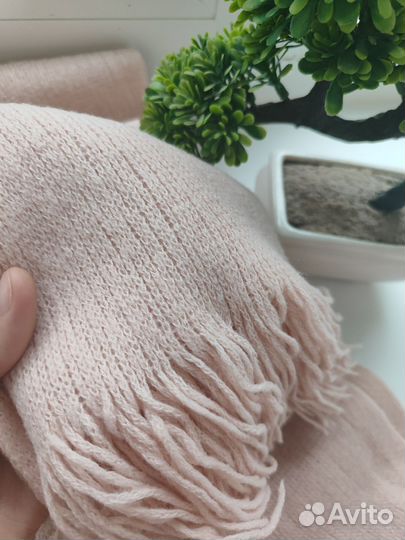 Шарф, палантин вязаный теплый