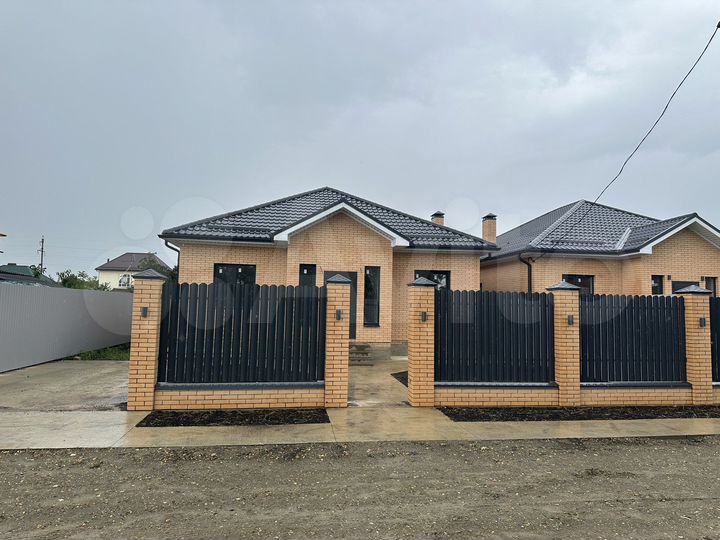 Дом 100 м² на участке 4 сот.