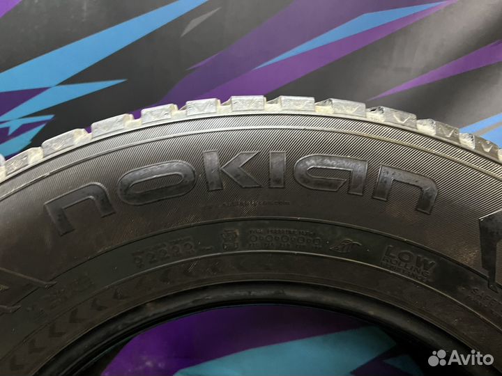 Nokian Tyres Hakkapeliitta 8 SUV 265/65 R17