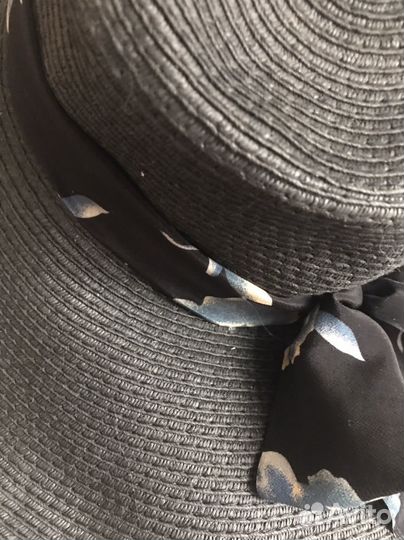 Соломенная шляпа женская черная