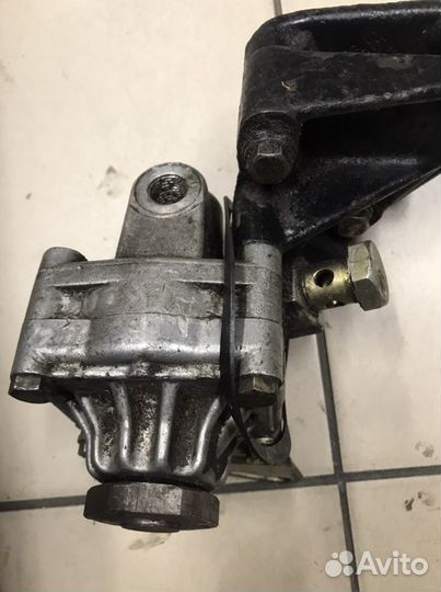 Насос гидроусилителя руля Альфа Ромео 164