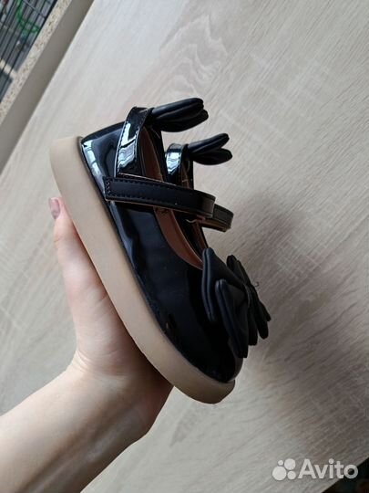 Туфли для девочки 27 размер