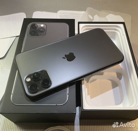 iPhone 11 Pro, 64 ГБ