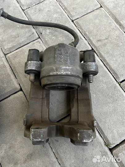 Супорта передние bmw f30