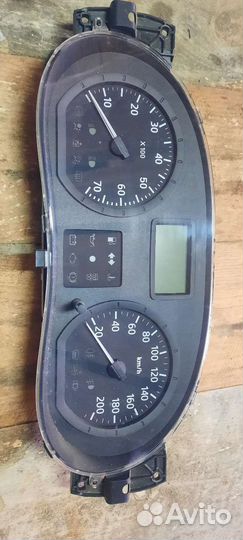 Приборная панель renault logan