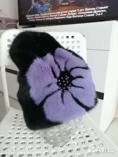 Шапки меховые женские