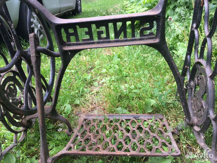 Станина от швейной машинки зингер