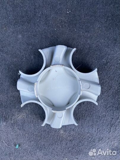 Центр на лииой диск ваз лада (колпак заглушка)