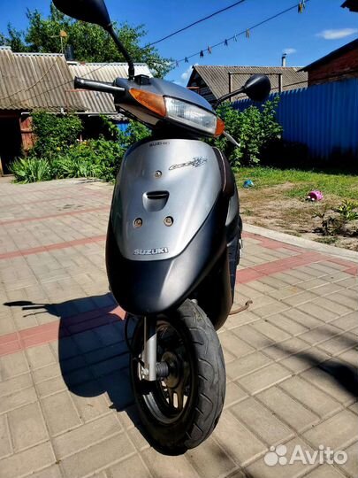 Скутер suzuki lets 2