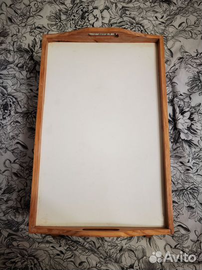 Столик поднос