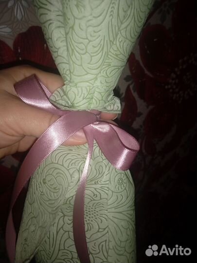 Маленькие букеты из конфет