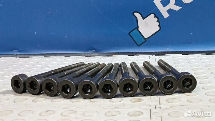 Болт головки блока цилиндров Renault Arkana LCM3