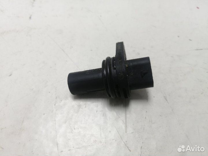 Датчик положения распредвала левый Bmw X3. X4 F25