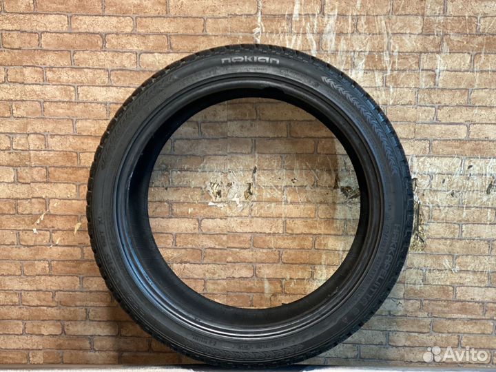 Nokian Tyres Hakkapeliitta 8 225/40 R18