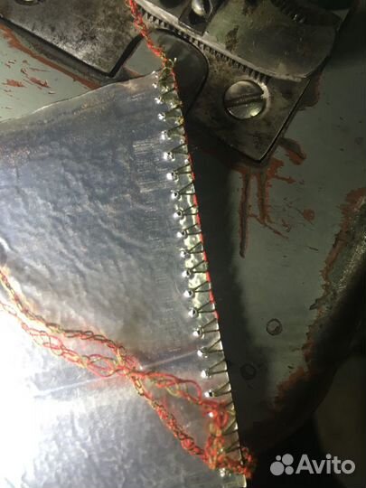 Советский двухниточный оверлок 151кл