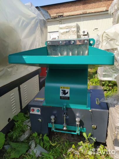 Дробилка роторная для пластика LDF-B-400