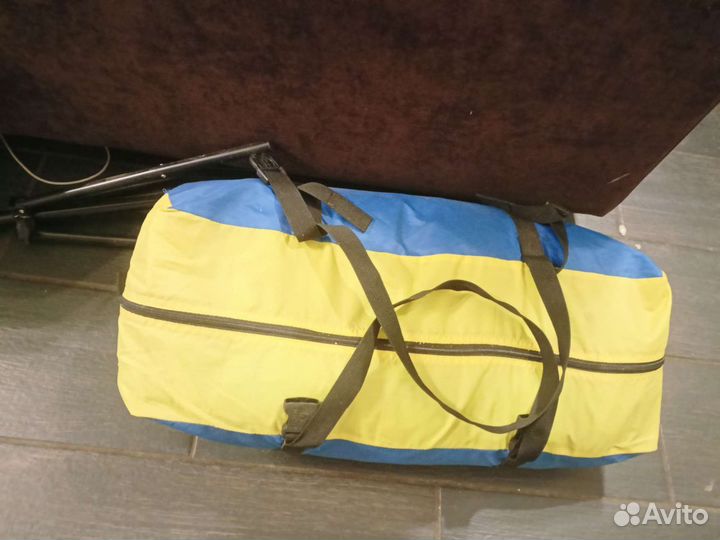 Палатка 4х местная бу