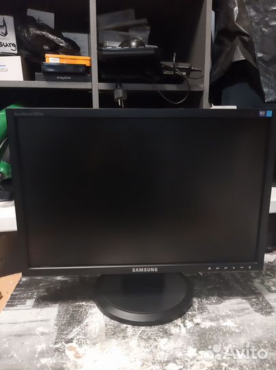 Мониторы Samsung 923NW и E1920N