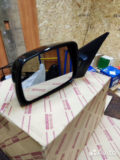 Зеркало левое toyota camry v40