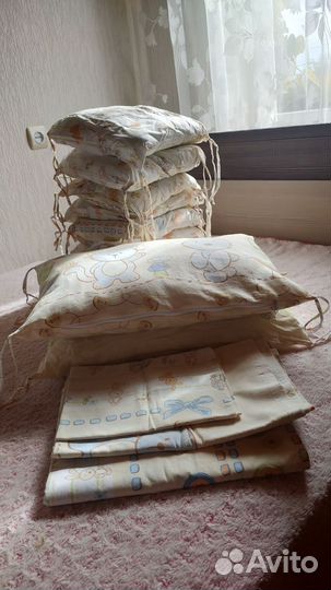 Бортики на детскую кроватку