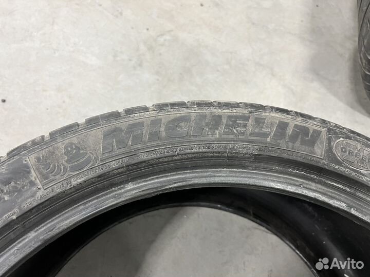 Michelin Pilot Sport 4 265/40 R21 и 295/35 R21