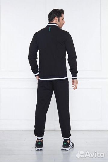 Мужской спортивный костюм lacoste