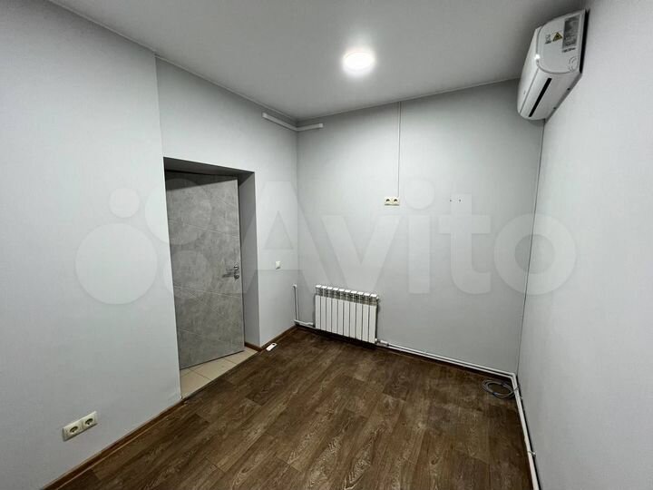 Офисы (торговые помещения), 8.1; 10; 35,2 м²