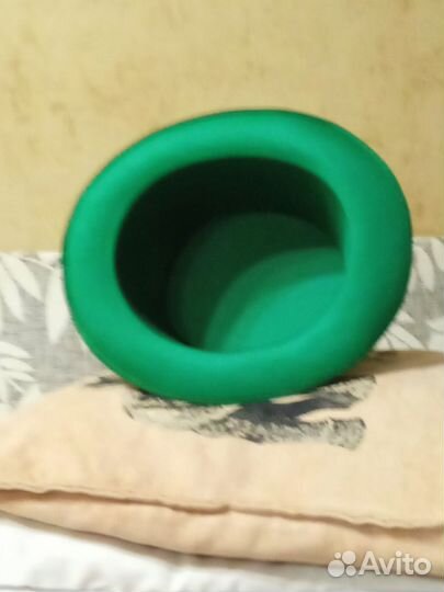 Карнавальные шляпы и маска