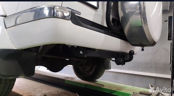 Продам фаркоп Nissan Terrano R50