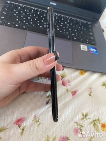 Телефон iPhone 7 plus