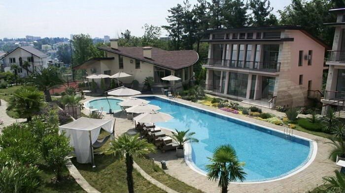 Коттедж 180 м² на участке 60 сот.