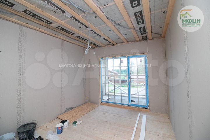 Дом 122,8 м² на участке 7,4 сот.