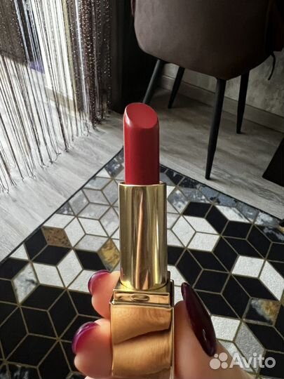 Estee lauder помада