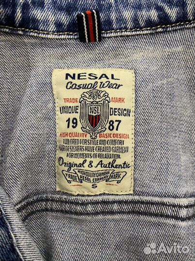 Джинсовая жилетка