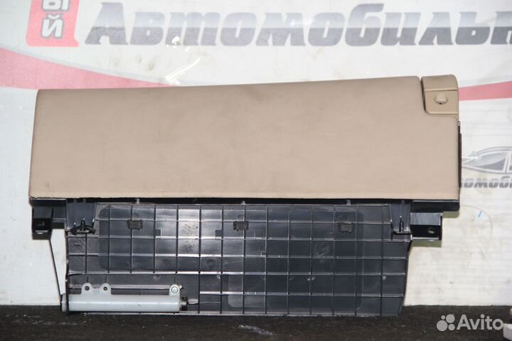 Бардачок пассажирский c Toyota Crown GRS202 3GR-FS