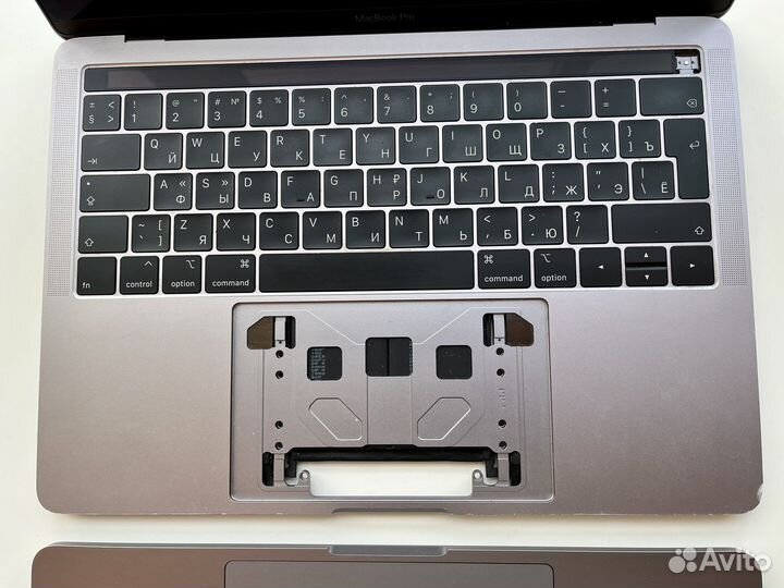 Топкейс с клавиатурой на Apple MacBook Pro 13-inch